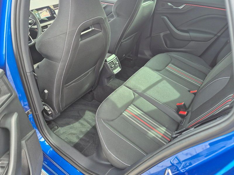 Škoda Scala (2025) Monte Carlo 1.0TSi 85kW 6°manu - fotka 13 z 30