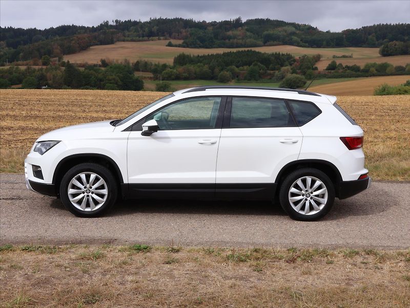 Seat Ateca 2,0 TDI LED 4Drive CZ Style - fotka 4 z 33