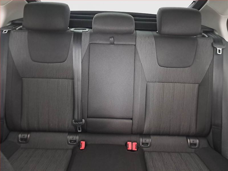 Škoda Octavia (2018) Style 1.4 TSI, Navi, Bi-Xenony - fotka 10 z 17