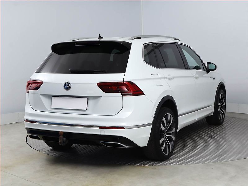 Volkswagen Tiguan Allspace (2019) R-Line 2.0 BiTDI - fotka 5 z 22
