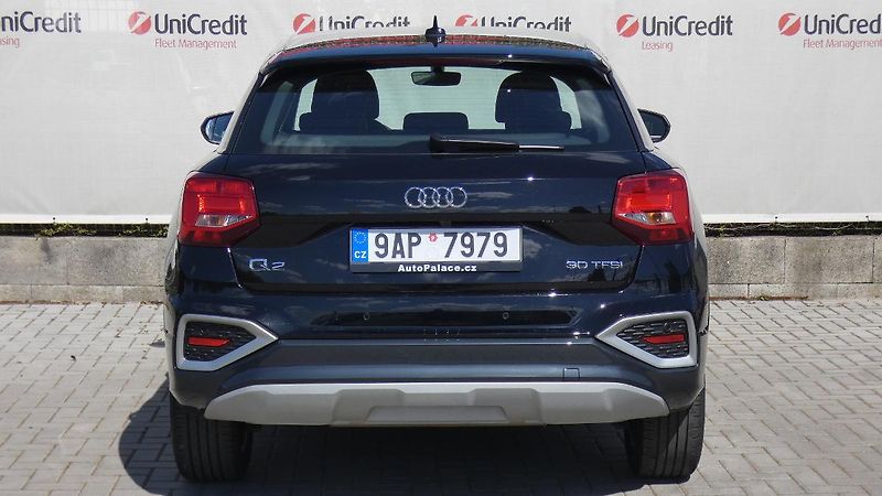 Audi Q2 1,0 TFSI Advanced - fotka 4 z 24