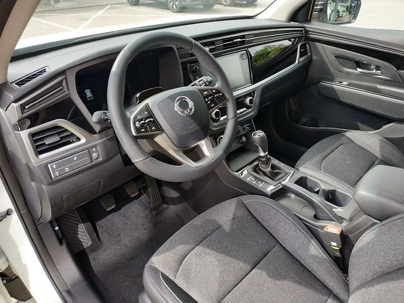 KGM Korando 1.5T, SMART,2WD, MT, SKLADEM - fotka 12 z 36