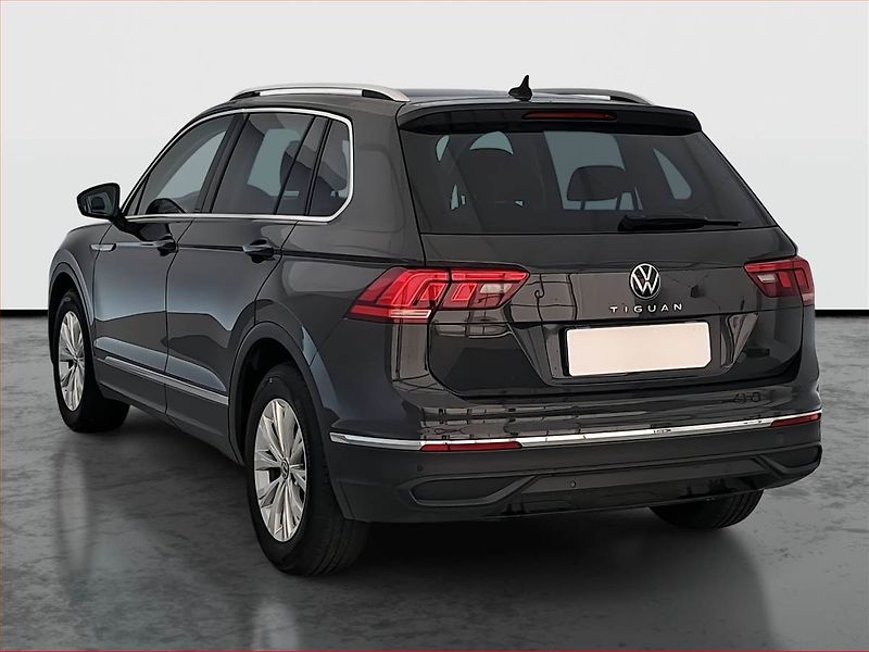 Volkswagen Tiguan (2021) 1.5 TSI - fotka 4 z 17