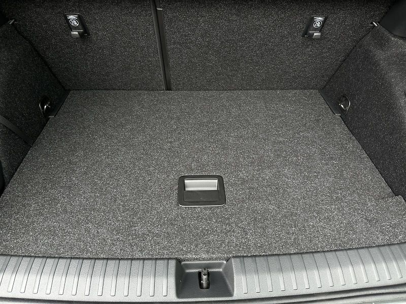 Škoda Kamiq 1.5TSi DSG 150PS LED V.Cockpit - fotka 29 z 29