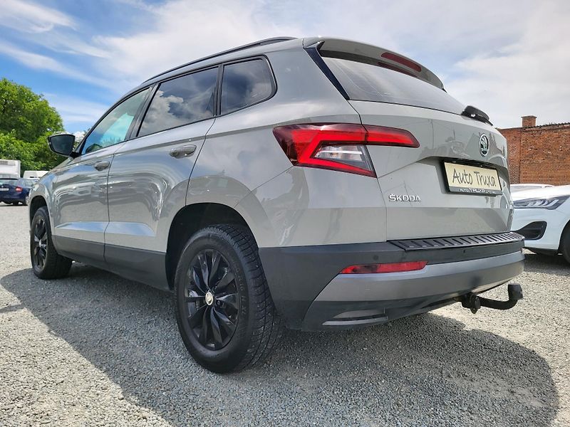 Škoda Karoq 2.0 TDi 110kW 4x4 AMBITION *ČR - fotka 38 z 47
