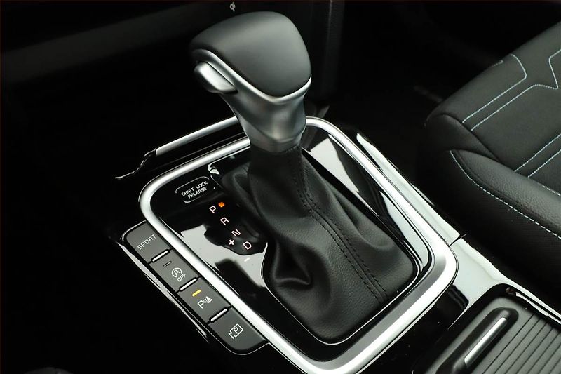 Kia XCeed (2025) 1.6 T-GDI - fotka 13 z 17