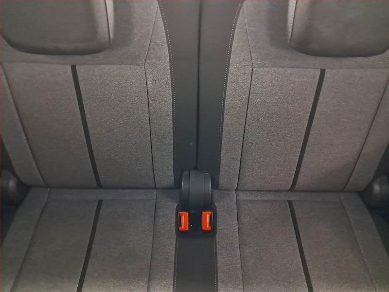 Škoda Enyaq (2021) 60 (62 kWh), SoH 92% - fotka 16 z 26