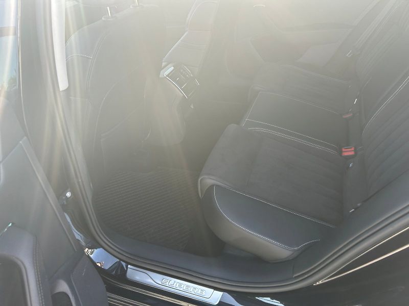 Škoda Superb (2023) COM GRT STY TD 110/2.0 6MP - fotka 11 z 30