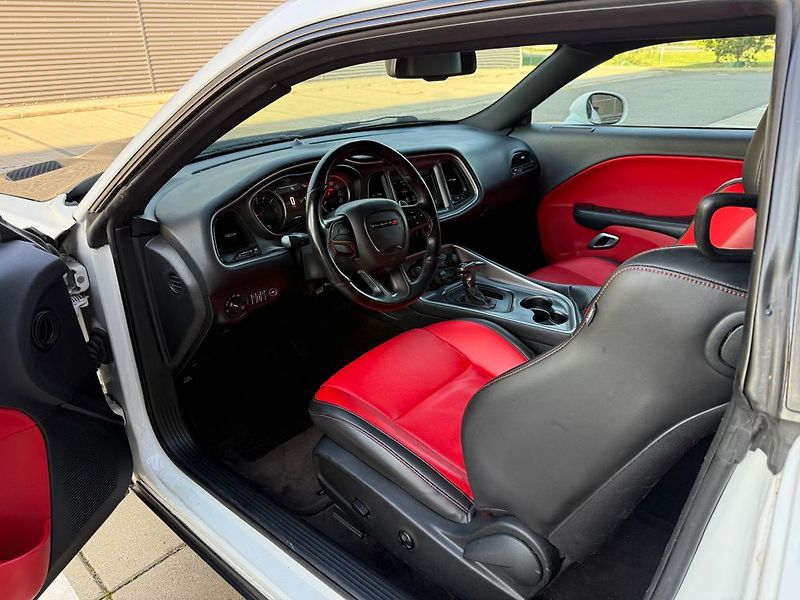 Dodge Challenger (2018) - fotka 13 z 45