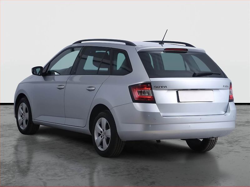 Škoda Fabia (2017) Style 1.2 TSI, Serv.kniha - fotka 4 z 20