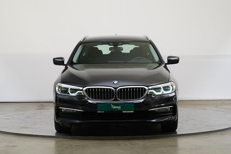 BMW Řada 5 - fotka 4 z 27
