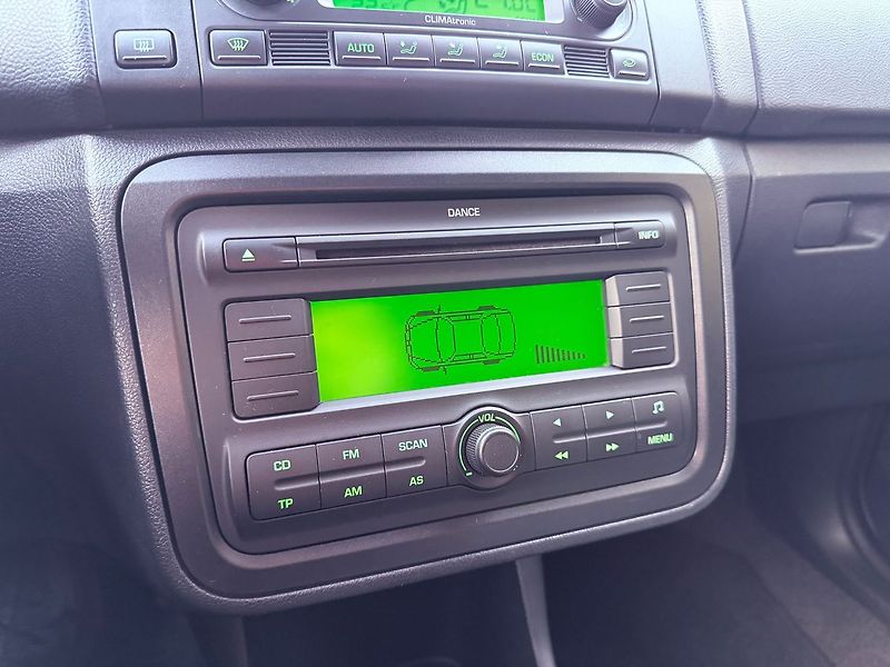 Škoda Fabia 1.4 Style Edition, Serviska, 1 - fotka 20 z 25
