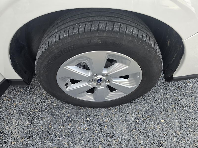 Subaru Forester 2.0 i AWD TZ Kamera  - fotka 7 z 19