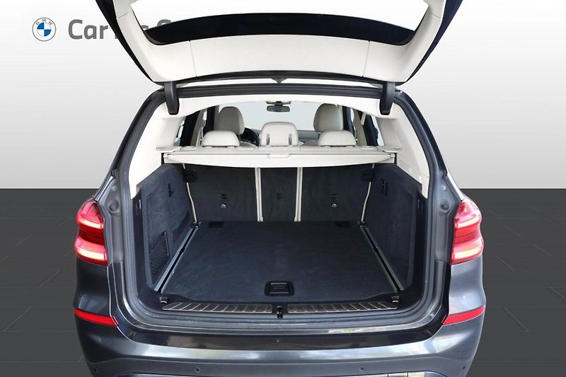 BMW X3 xDrive30d - fotka 8 z 30