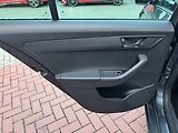 Škoda Fabia (2016) 1.2TSi JOY Navi Digi Klima - náhled 25