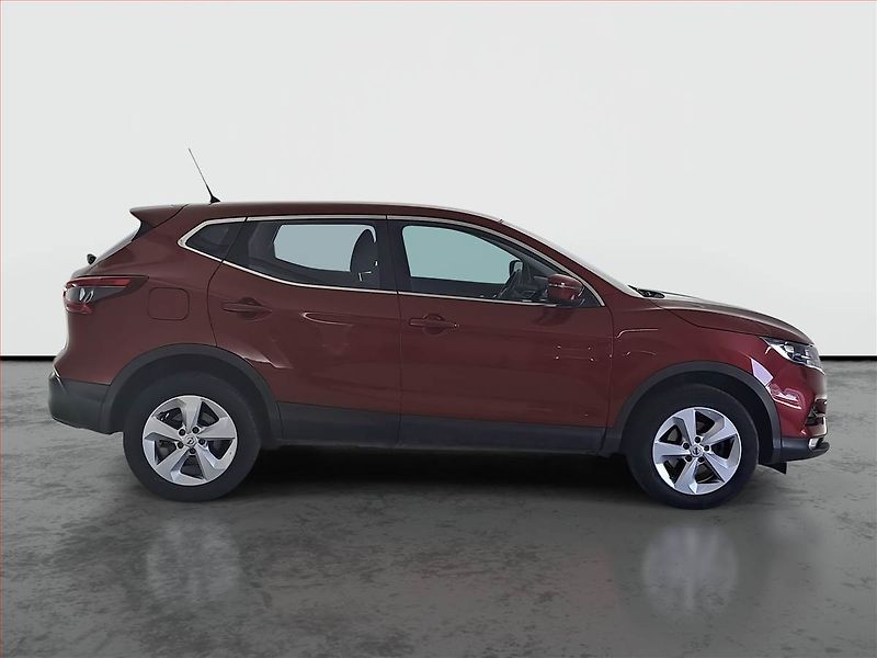Nissan Qashqai (2018) Acenta 1.6 dCi, 4X4, ČR,1.maj - fotka 6 z 15