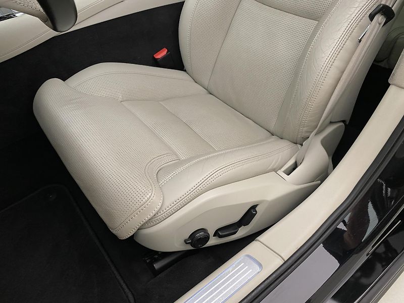 Volvo V90 B4 AWD BRIGHT PLUS AUT CZ - fotka 25 z 60