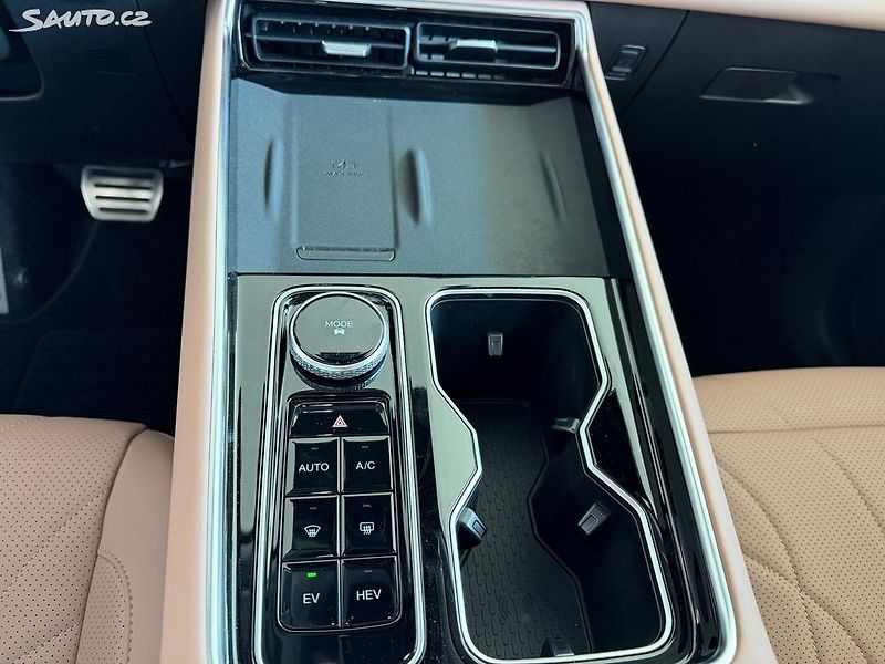 Chery TIGGO 9 PHEV (2026) UNIQUE 7MIST PANORAMA - fotka 23 z 30