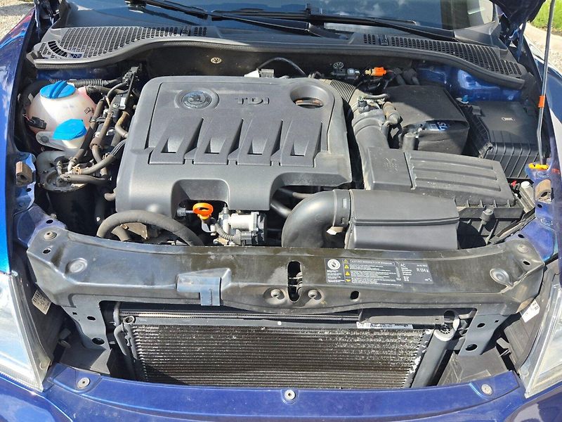 Škoda Octavia (2013) 2.0 TDI Serviska - fotka 30 z 31