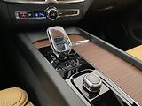Volvo XC60 T8 AWD ULTRA BRIGHT REZERVACE - náhled 27