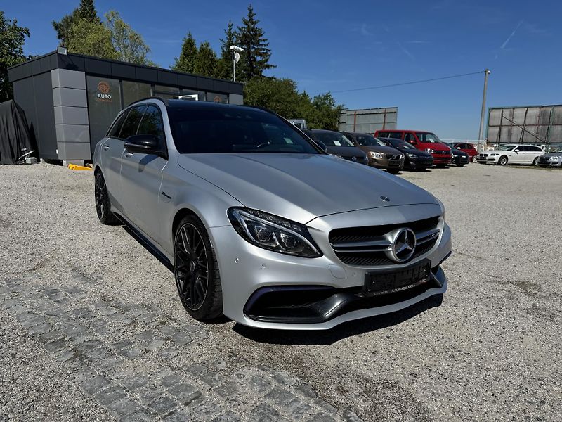 Mercedes-Benz Třídy C (2017) C63S AMG V8 Biturbo REZERVACE - fotografie inzerátu