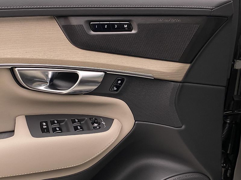 Volvo XC90 (2026) T8 AWD Plug-in BRIGHT PLUS 7m - fotka 29 z 71