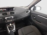 Renault Grand Scénic (2016) Limited 1.2 TCe, Navi - náhled 8