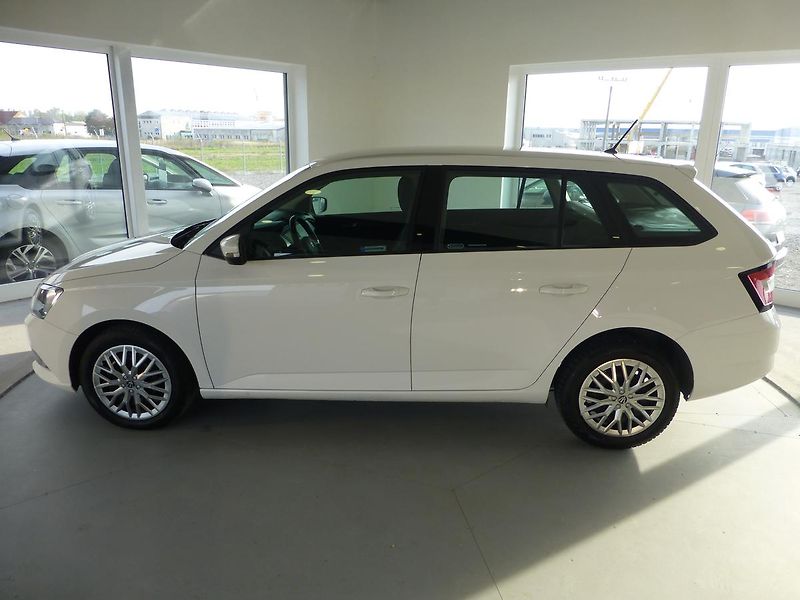 Škoda Fabia (2015) 1,2TSI-81KW**KLIMATIZACE - fotka 8 z 22