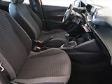 Peugeot 2008 (2021) 1.2 PureTech, ČR,1.maj - náhled 9