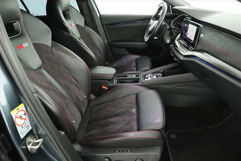 Škoda Octavia (2021) RS 2.0 TSI - fotka 7 z 19
