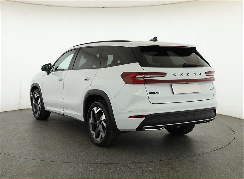 Škoda Kodiaq (2025) 2.0 TDI, 4x4 , Navigace - fotka 4 z 21