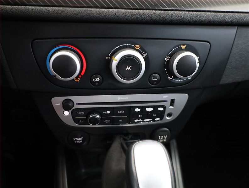 Renault Mégane (2012) 1.5 dCi, Automat, po STK - fotka 10 z 16