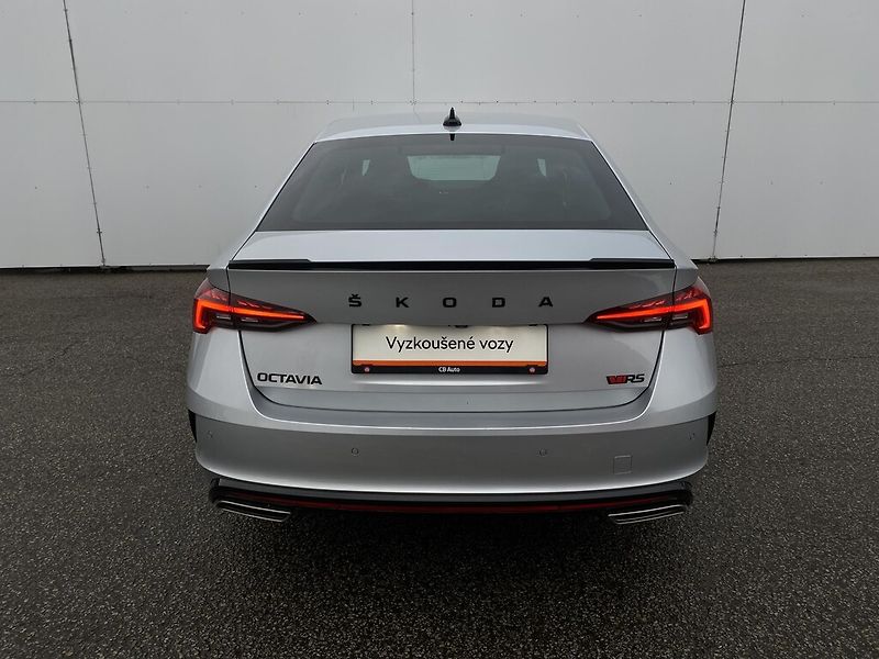 Škoda Octavia 2,0 TDI 147 kW RS DSG - fotka 6 z 29