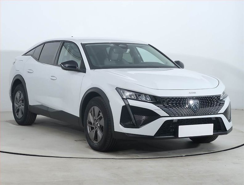 Peugeot 408 (2024) 1.2 PureTech - fotka 1 z 22