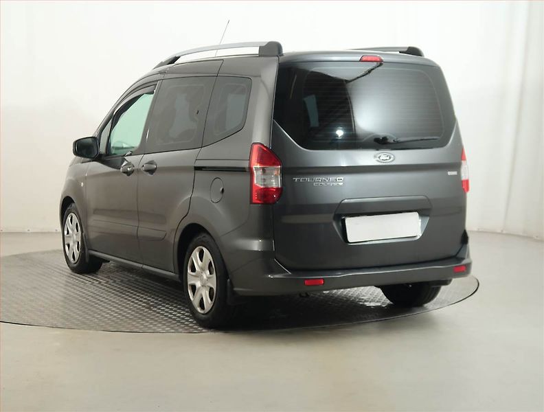 Ford Tourneo Courier (2016) Trend 1.0 EcoBoost, 5Míst, ČR - fotka 4 z 13