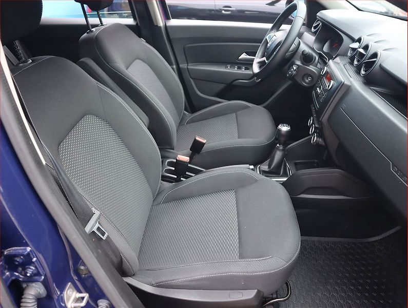 Dacia Duster (2020) 1.3 TCe, Serv.kniha, Tempomat - fotka 9 z 16