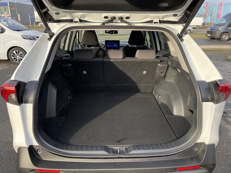 Toyota RAV4 2.5 Hybrid 4x4 ODBĚR IHNED - fotka 6 z 29