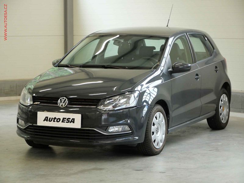 Volkswagen Polo (2014) 1.2TSi, 2.maj, AC - fotka 3 z 16