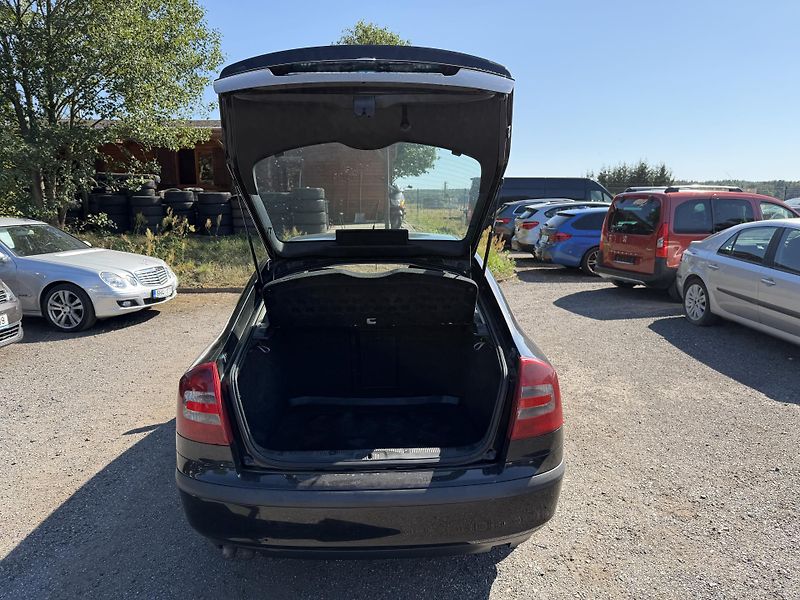 Škoda Octavia 1.9 TDI - fotka 9 z 20
