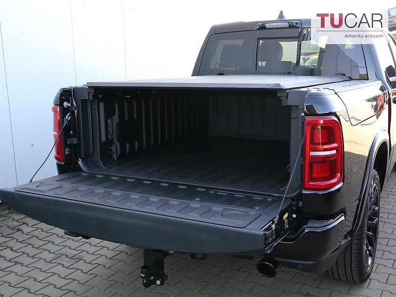 Dodge RAM (2025) 1500 Limited 3.0 I6 550 hP - fotka 6 z 50
