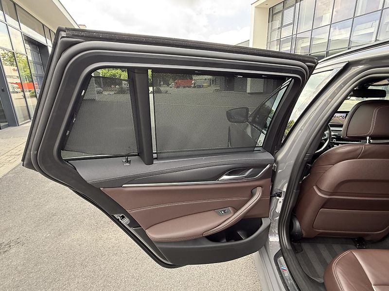BMW Řada 5 (2022) BMW 540i xDrive Touring Mpaket - fotka 13 z 19