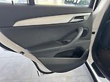 BMW X1 (2019) xDrive 18d AUT. LED NAVI TAŽNÉ - náhled 17
