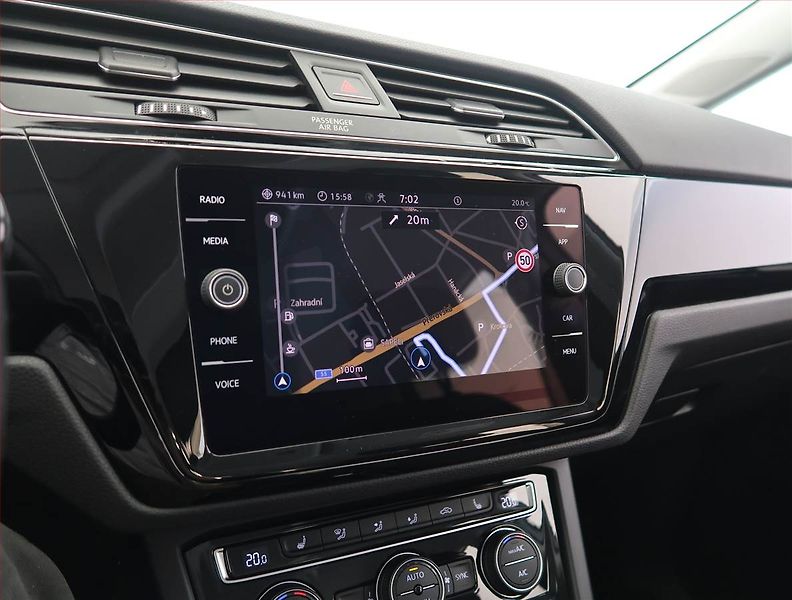 Volkswagen Touran (2022) Comfortline 2.0 TDI - fotka 20 z 20