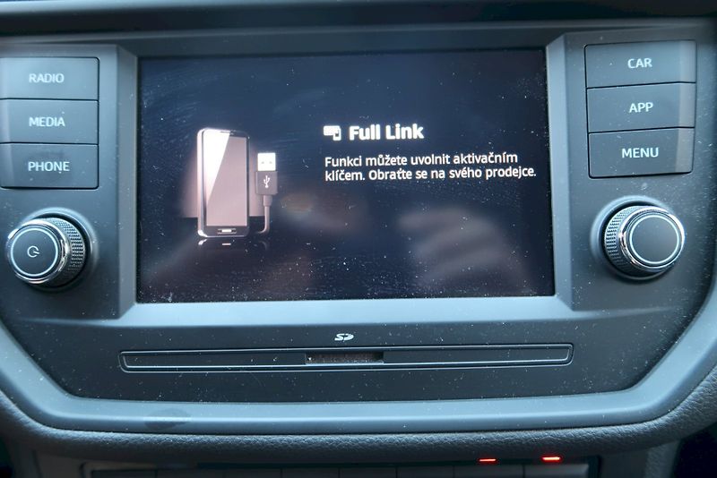 Seat Arona (2019) FR 1.0 TSI 85 kW DSG - fotka 8 z 32