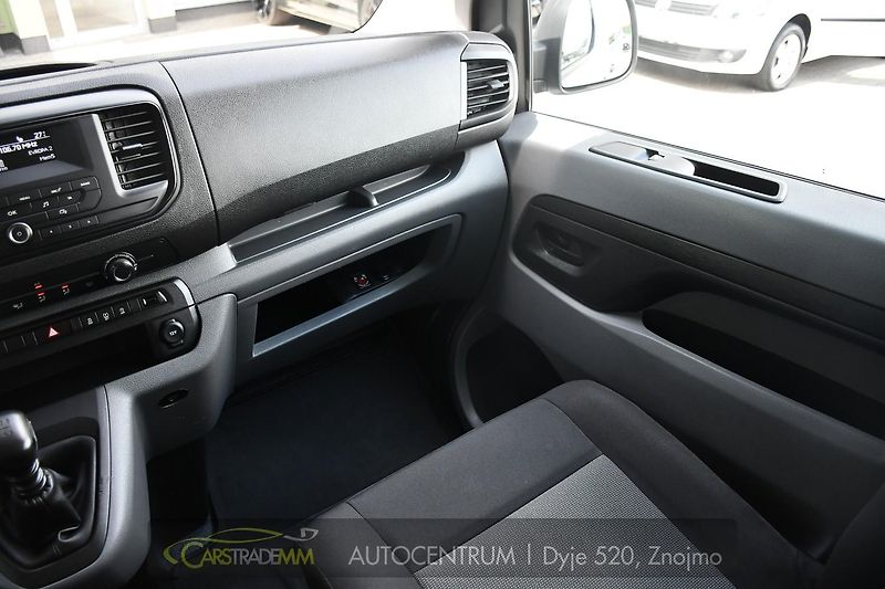 Peugeot Traveller 2.0HDi  - fotka 21 z 42