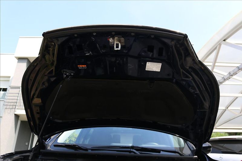 Mitsubishi Outlander 2,4 PHEV, 7míst, Invite - fotka 50 z 53