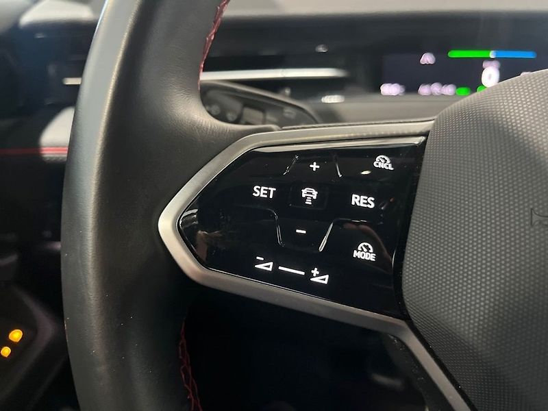 Volkswagen ID.7 Tourer GTX 360 HuD H/K IQ DCC Taž - fotka 13 z 19