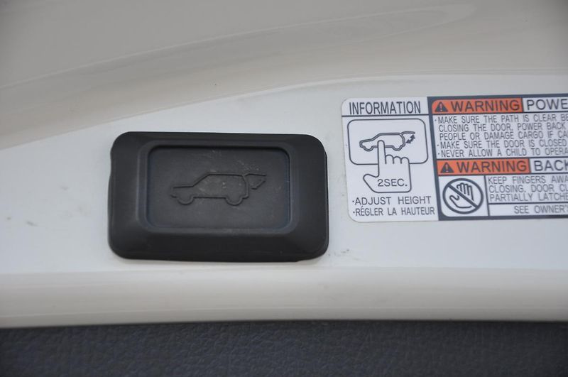 Toyota RAV4 2.5HSD 114kW - fotka 9 z 22