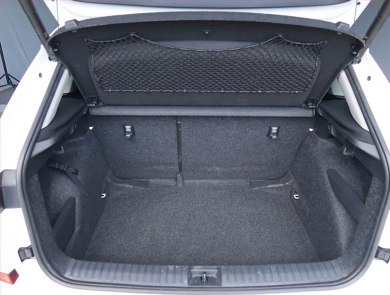 Škoda Kamiq (2021) Style 1.0 TSI, Serv.kniha - fotka 13 z 19