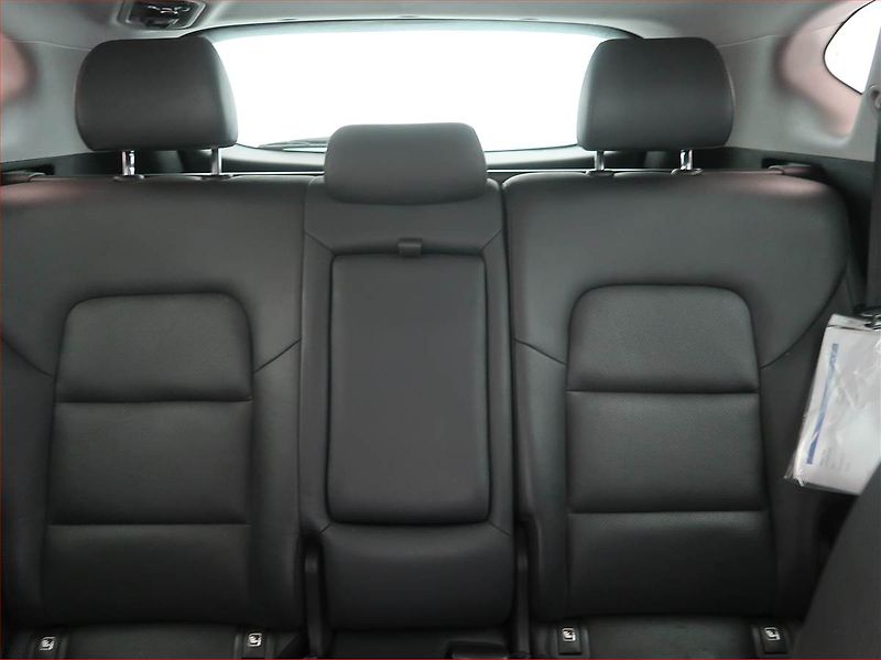 Hyundai Tucson (2015) Executive 2.0 CRDi, 4X4 - fotka 8 z 18